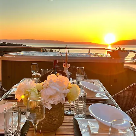 Luxury Penthouse With Jacuzzi, Panoramic View