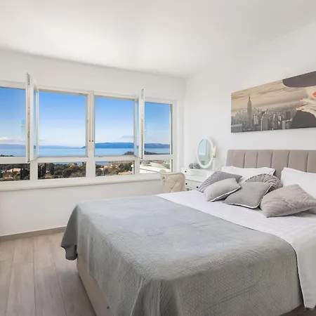 Luxury Penthouse With Jacuzzi, Panoramic View Appartement