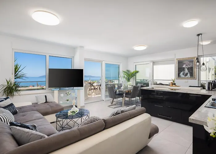 Luxury Penthouse With Jacuzzi, Panoramic View Lejlighed Makarska