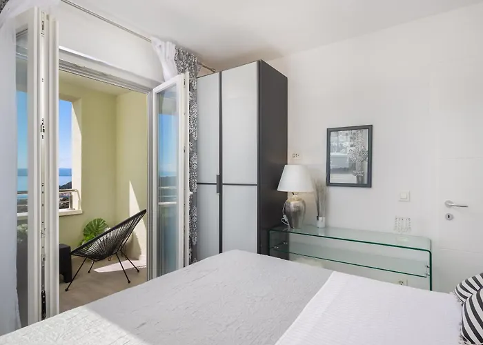 Luxury Penthouse With Jacuzzi, Panoramic View شقة *