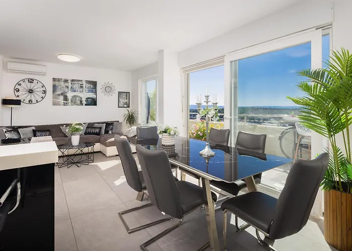 شقة Luxury Penthouse With Jacuzzi, Panoramic View