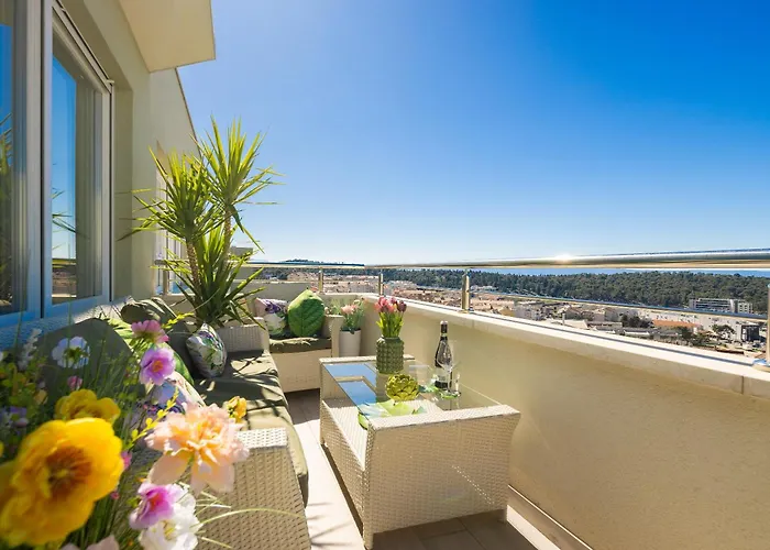 Luxury Penthouse With Jacuzzi, Panoramic View شقة *