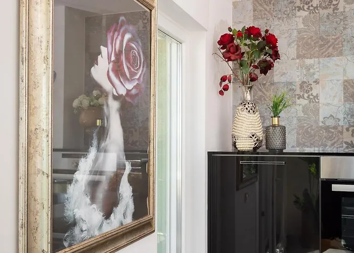 Luxury Penthouse With Jacuzzi, Panoramic View ماكارسكا