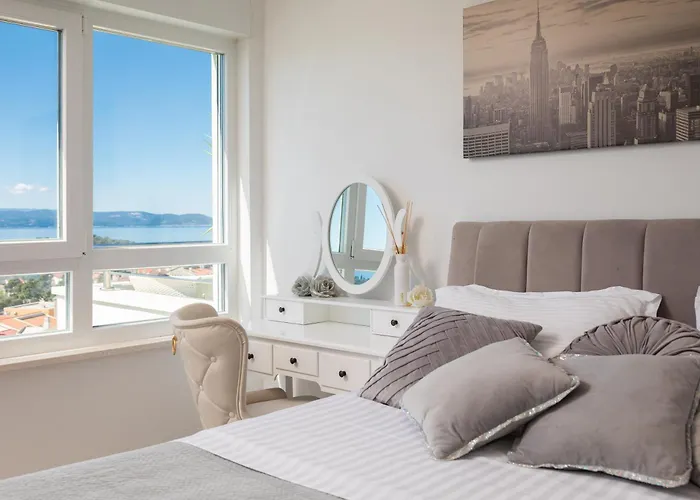 Luxury Penthouse With Jacuzzi, Panoramic View شقة