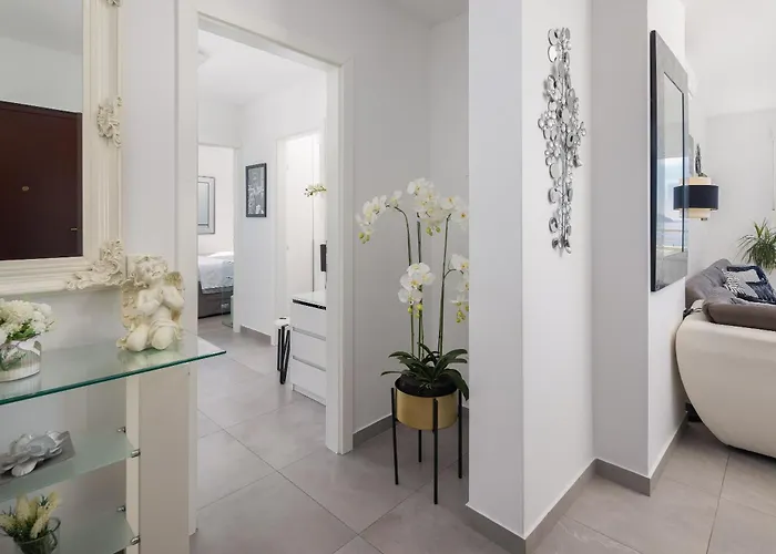 شقة Luxury Penthouse With Jacuzzi, Panoramic View