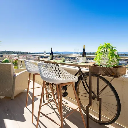 Lejlighed Luxury Penthouse With Jacuzzi, Panoramic View